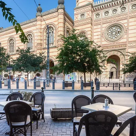 Ultra - Large - Comfy Apartment