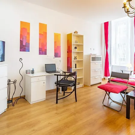 Ultra - Large - Comfy Budapest